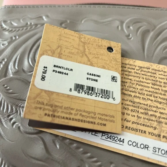 Patricia Nash Wristlet-*defects* - Picture 2 of 10